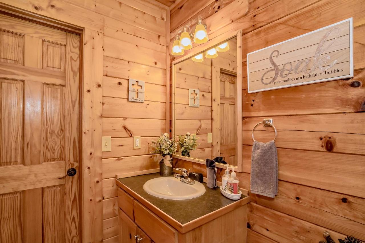 *Family Friendly Cabin Near Dollywood! بيدجن فورج المظهر الخارجي الصورة